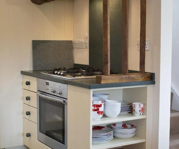 بيت للعطل Poppy Cottage, View In *