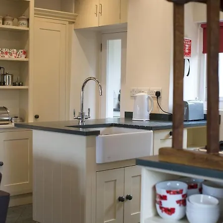 Сasa de vacaciones Poppy Cottage, View In